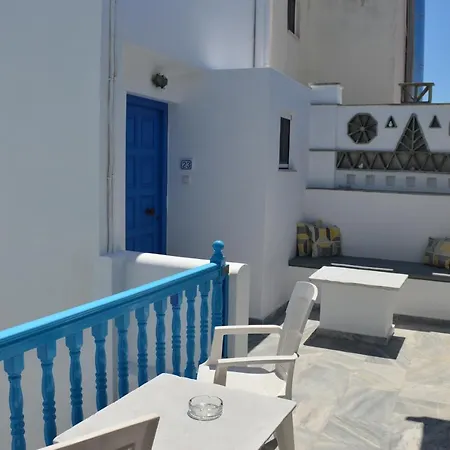 Manto Tinos