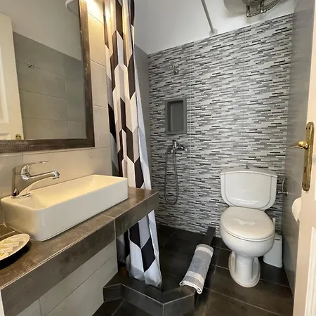 Apartment Manto